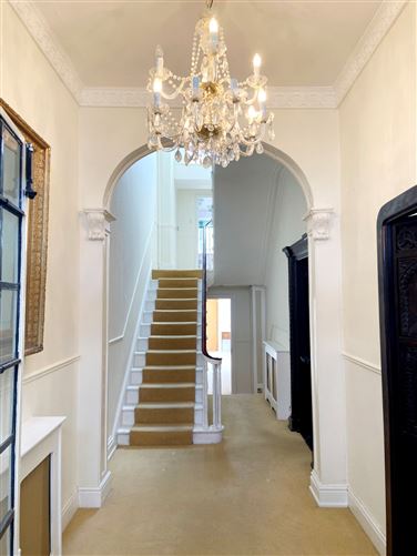 9 Marine Terrace, Dun Laoghaire, Co. Dublin