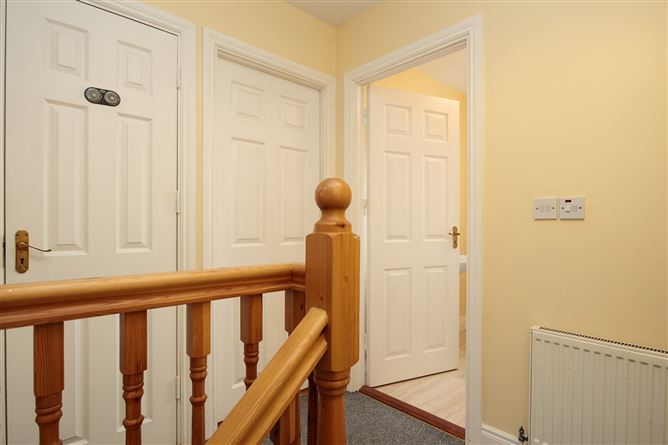 48 The Acorns, Castlecomer, Kilkenny