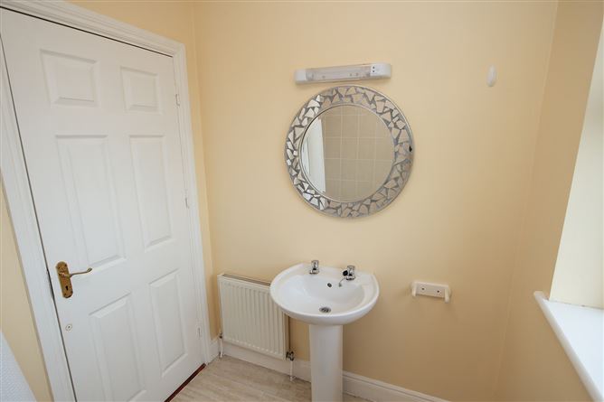 48 The Acorns, Castlecomer, Kilkenny