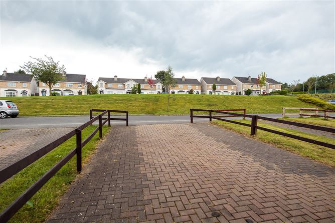 48 The Acorns, Castlecomer, Kilkenny