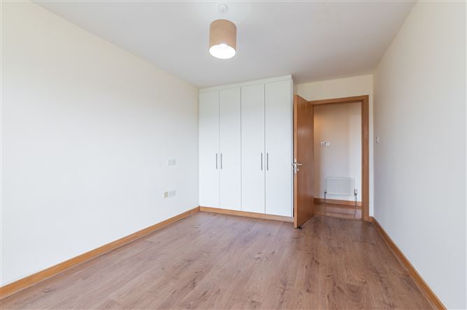 Apt. 80 The Atrium, Roebuck Hill Apts., Clonskeagh, Dublin 14