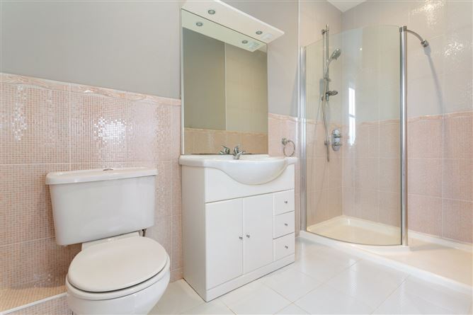 2 Myra Manor, Malahide, Co. Dublin