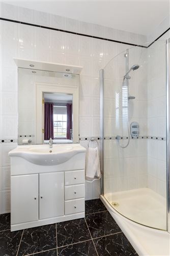 2 Myra Manor, Malahide, Co. Dublin