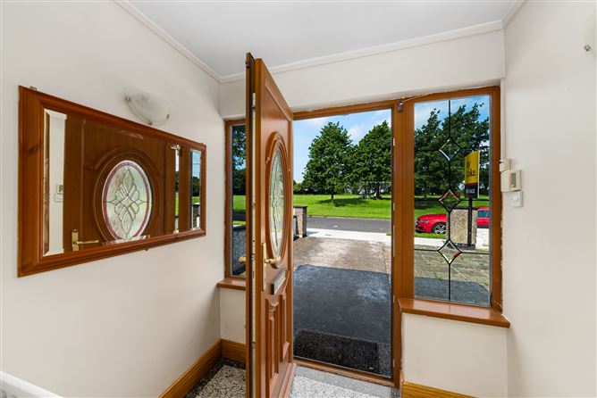 32 Oakcourt Park, Palmerstown, Dublin 20