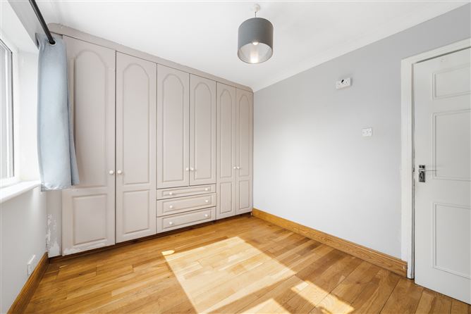 32 Oakcourt Park, Palmerstown, Dublin 20