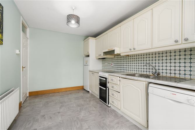 32 Oakcourt Park, Palmerstown, Dublin 20