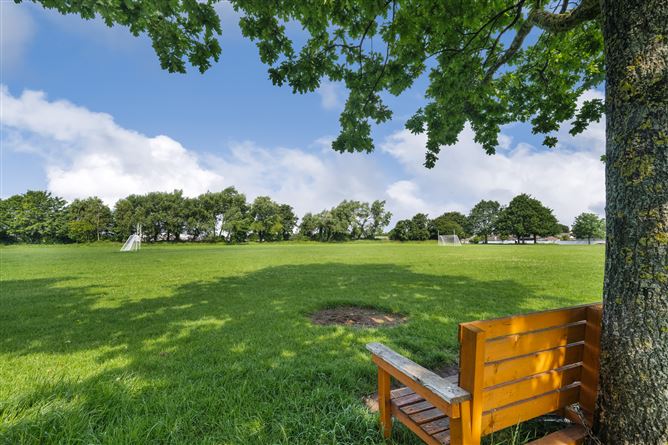32 Oakcourt Park, Palmerstown, Dublin 20