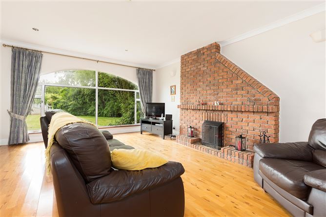 2 Peacockstown, Ratoath Road, Ratoath, Meath