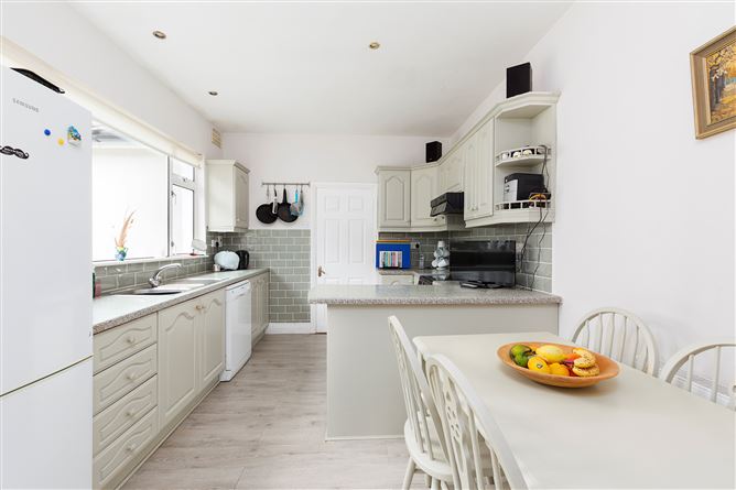 2 Peacockstown, Ratoath Road, Ratoath, Meath