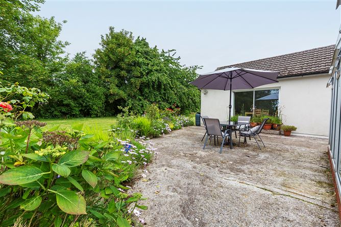 2 Peacockstown, Ratoath Road, Ratoath, Meath