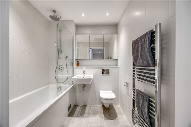 One Bedrooms @ Rockpoint, Newtown Avenue, Blackrock, County Dublin