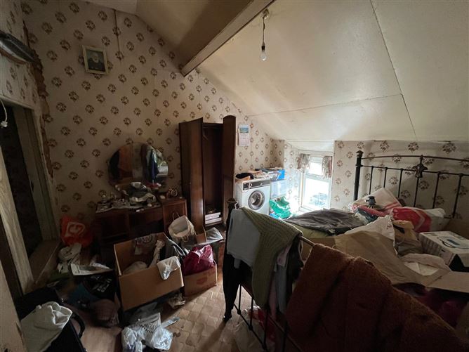 66 Main Street, Macroom, Cork