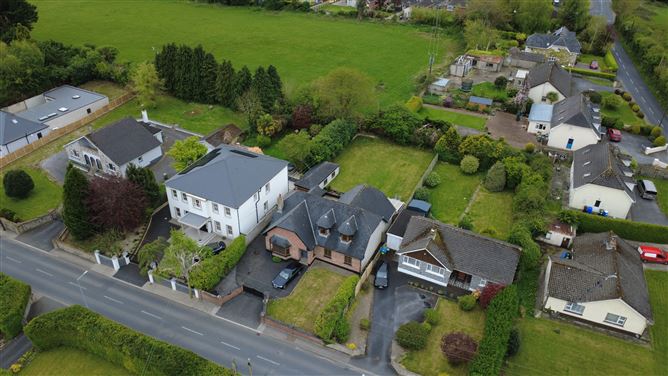 https://photos-a.propertyimages.ie/media/0/7/2/5002270/862f6400-bb2e-4beb-a8a9-a9becaee6eb0_l.jpg