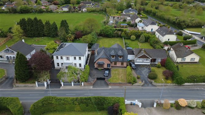 https://photos-a.propertyimages.ie/media/0/7/2/5002270/862f6400-bb2e-4beb-a8a9-a9becaee6eb0_l.jpg