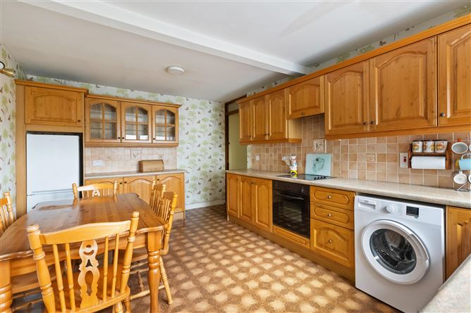 13 Lisle Road, Walkinstown, Dublin 12