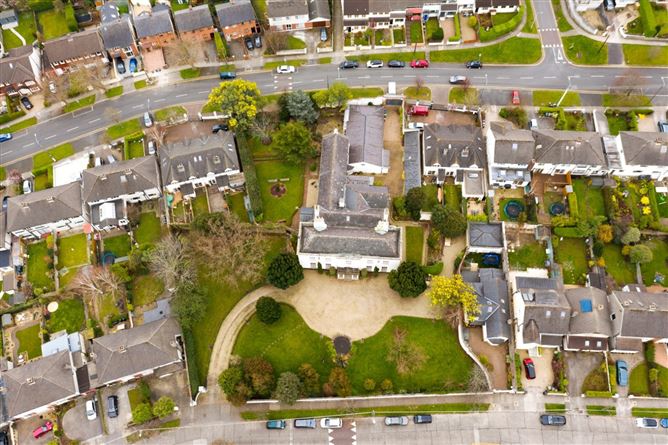 Churchtown House, Weston Park, Churchtown, Dublin 14