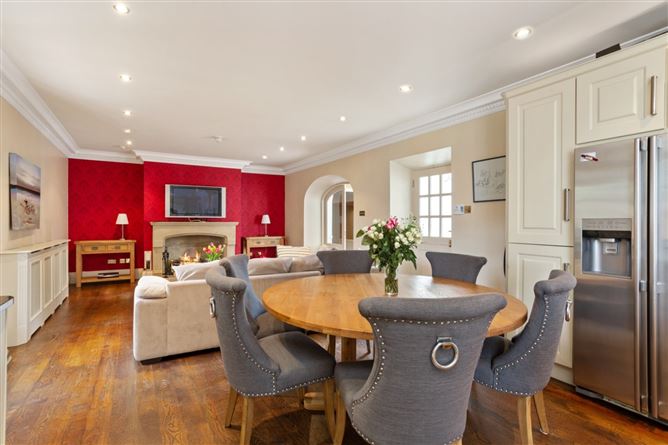 Churchtown House, Weston Park, Churchtown, Dublin 14