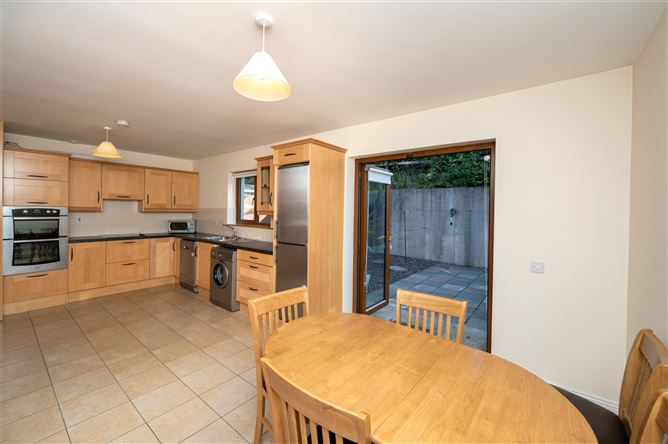 6 Gort Fada, Glounthaune, Co. Cork