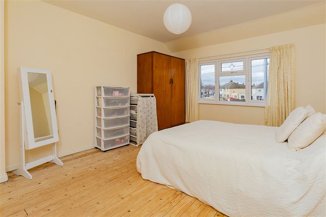 35 Moeran Road , Walkinstown,   Dublin 12