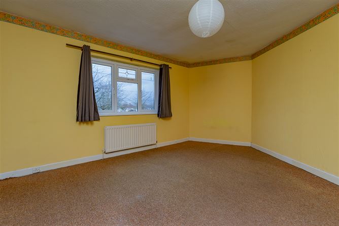 35 Moeran Road , Walkinstown,   Dublin 12