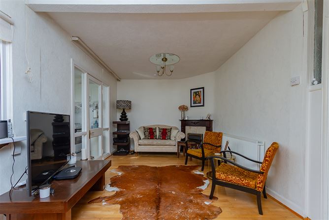 35 Moeran Road , Walkinstown,   Dublin 12