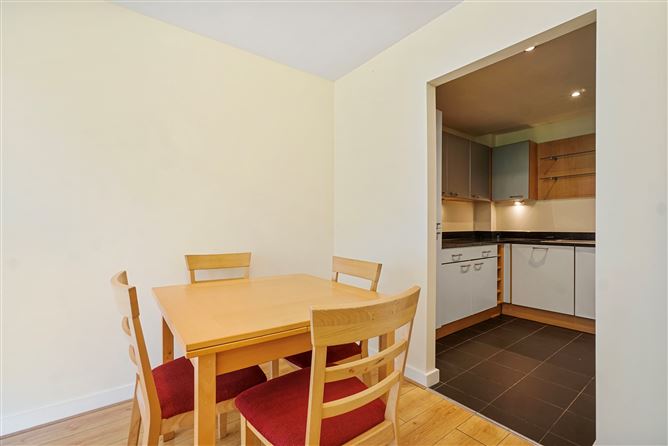 11 The Dickens, The Gas Works, Grand Canal Dk, Dublin 4