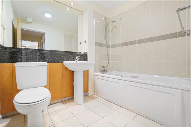 11 The Dickens, The Gas Works, Grand Canal Dk, Dublin 4
