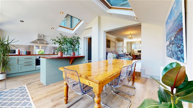 61 Gledswood Park, Clonskeagh, Dublin 14