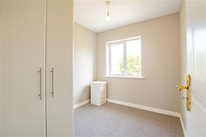 75 The Park, Lakepoint Park, Mullingar, Co. Westmeath