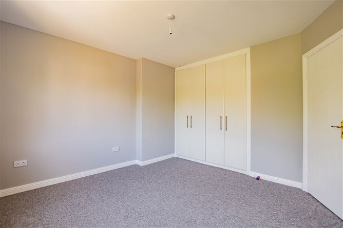 75 The Park, Lakepoint Park, Mullingar, Co. Westmeath
