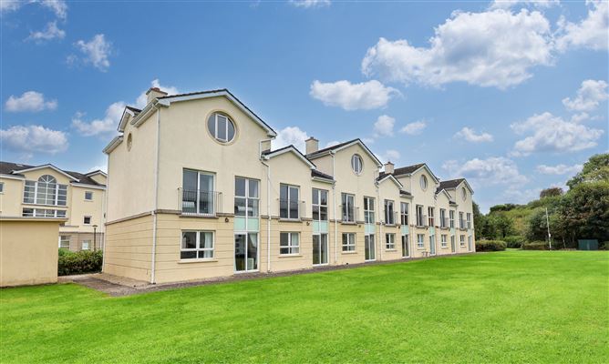 16 Inver Geal, Carrick-on-Shannon, Roscommon