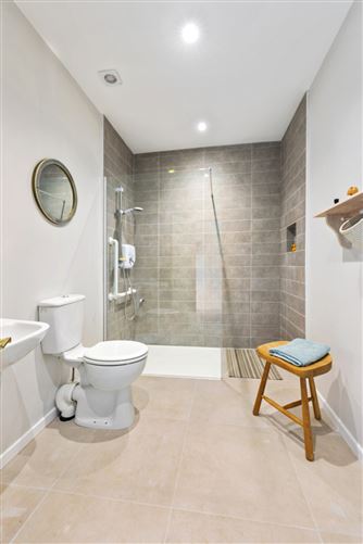 Photo 9 of 27 — 69 Beech Park Road, Dublin 18