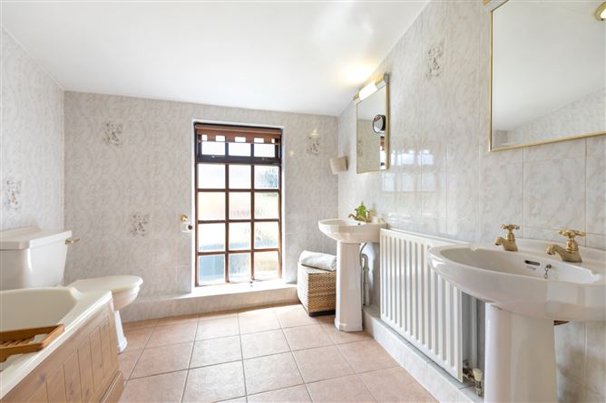 Photo 14 of 27 — 69 Beech Park Road, Dublin 18