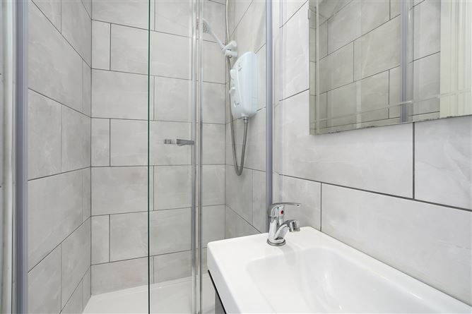 Photo 30 of 47 — 5 Woodvale Grove, Clonsilla, Dublin 15