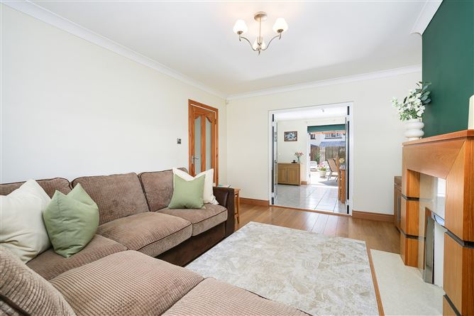 Photo 8 of 47 — 5 Woodvale Grove, Clonsilla, Dublin 15