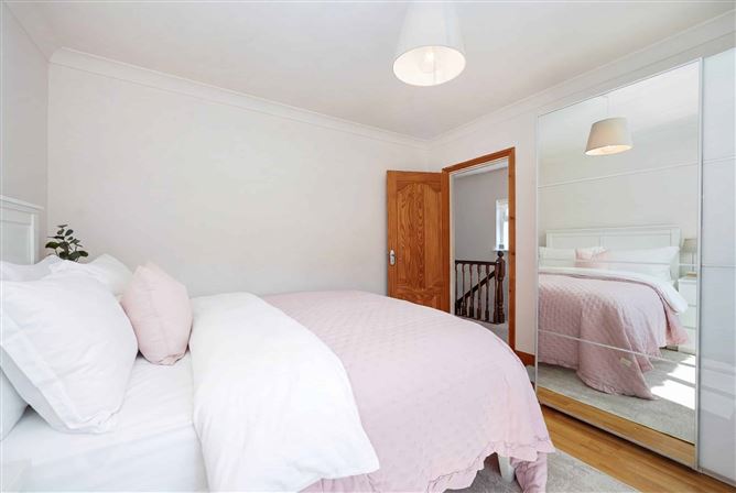 Photo 23 of 47 — 5 Woodvale Grove, Clonsilla, Dublin 15