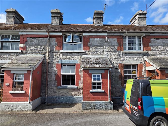 14 Glenview Square, Tipperary Town, Co. Tipperary