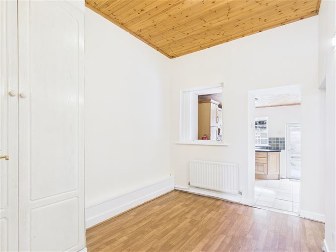 14 Glenview Square, Tipperary Town, Co. Tipperary