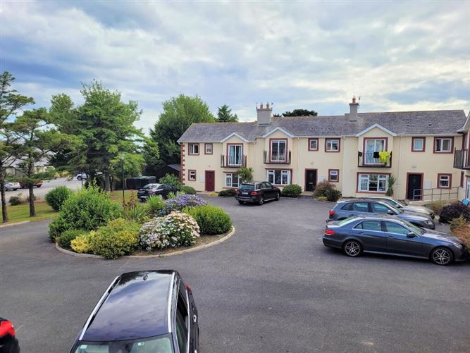 3 Seacliff, Dunmore East, Waterford