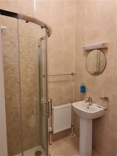 3 Shannon Quays, Rooskey, Leitrim