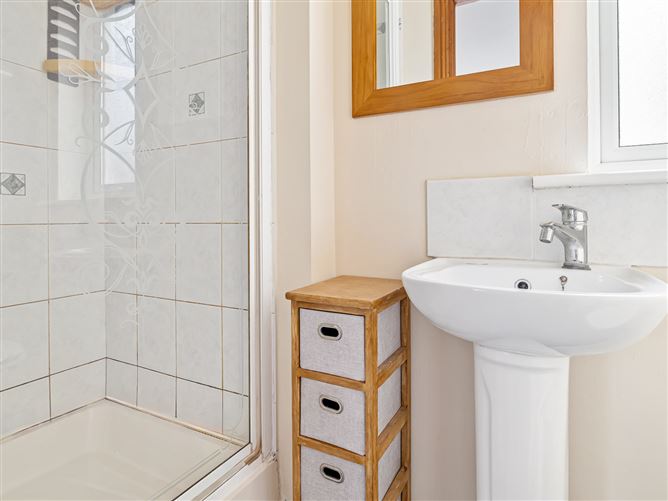 7 The Way, College Farm, Newbridge, Kildare