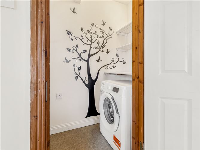 7 The Way, College Farm, Newbridge, Kildare