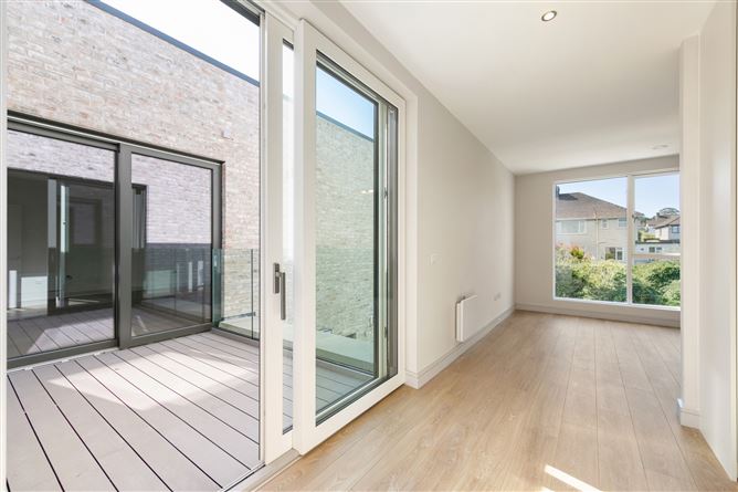 Photo 19 of 26 — 18 Barnhill Place, Barnhill Road, Dalkey, Co. Dublin