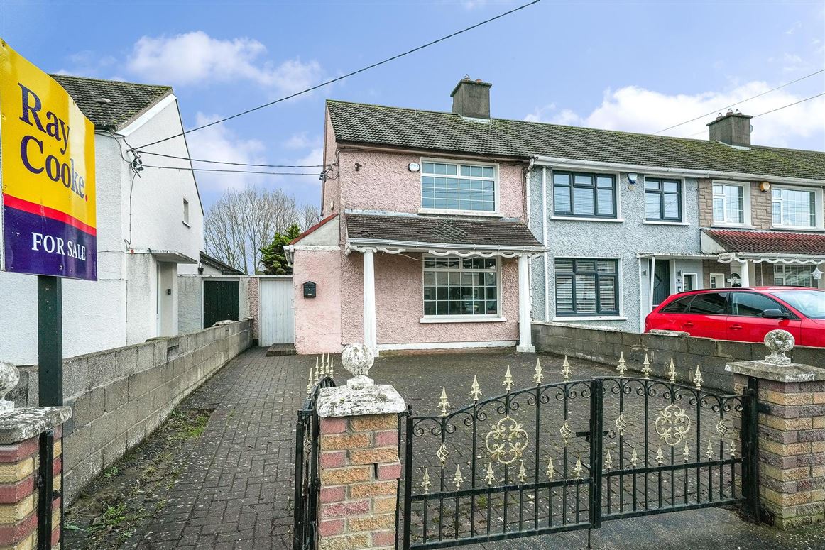 17 Dunsink Gardens, Finglas, Dublin 11, D11K6E5