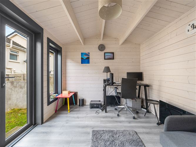 43 Carrigmore Drive, Aylesbury, Dublin 24