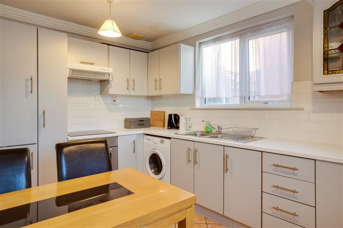 40 Great Western Villas, Phibsboro, Dublin 7