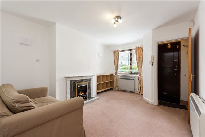 28 Riverbank, Dodder Park Road, Rathfarnham, Dublin 14