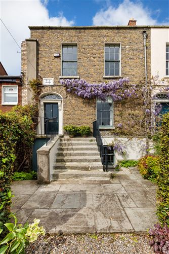 24 Royal Canal Bank, Phibsborough, Dublin 7