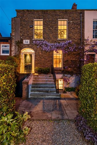24 Royal Canal Bank, Phibsborough, Dublin 7