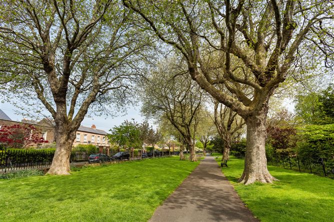 24 Royal Canal Bank, Phibsborough, Dublin 7